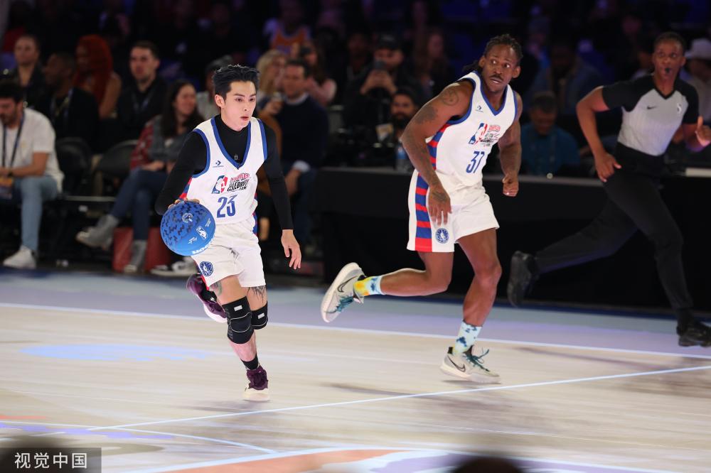 而阿隆索显 而阿隆索显