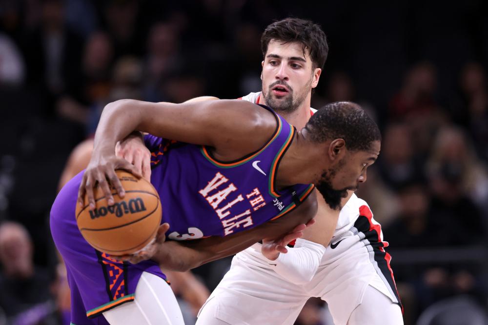 继续留在俱 继续留在俱