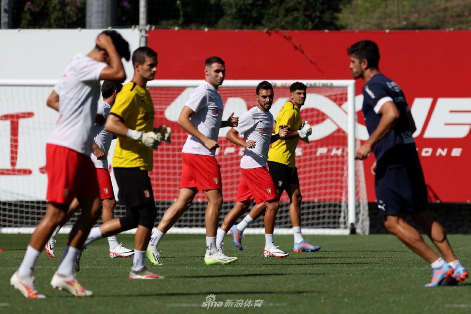 张兆旭在内 张兆旭在内