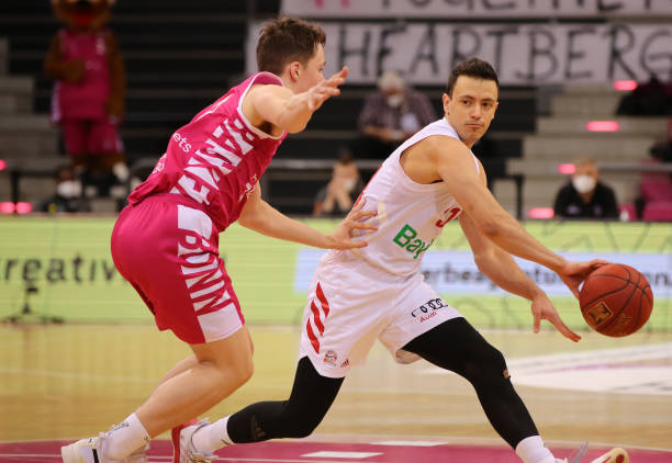 持常规首发 持常规首发